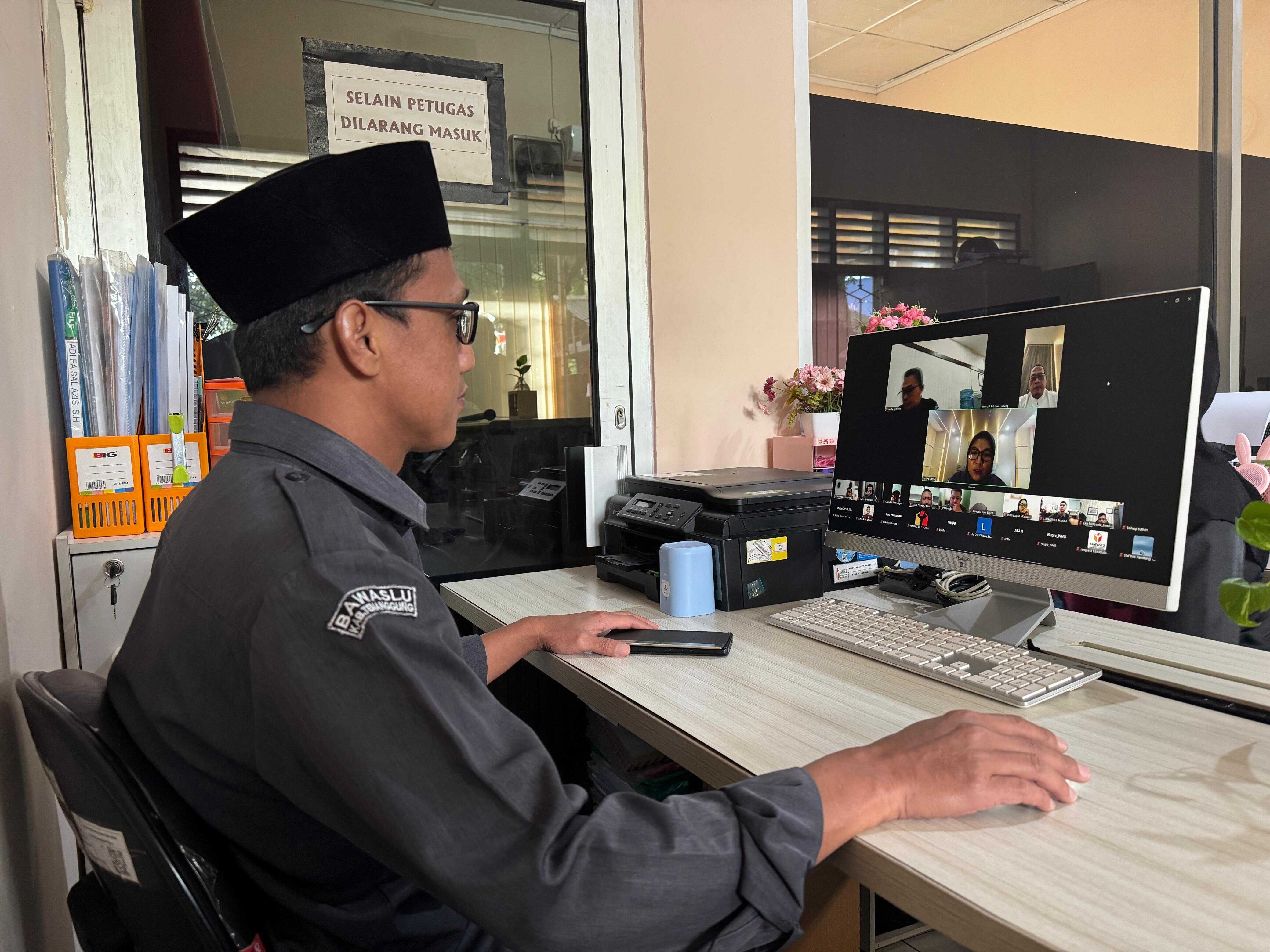 Selasa Menyapa