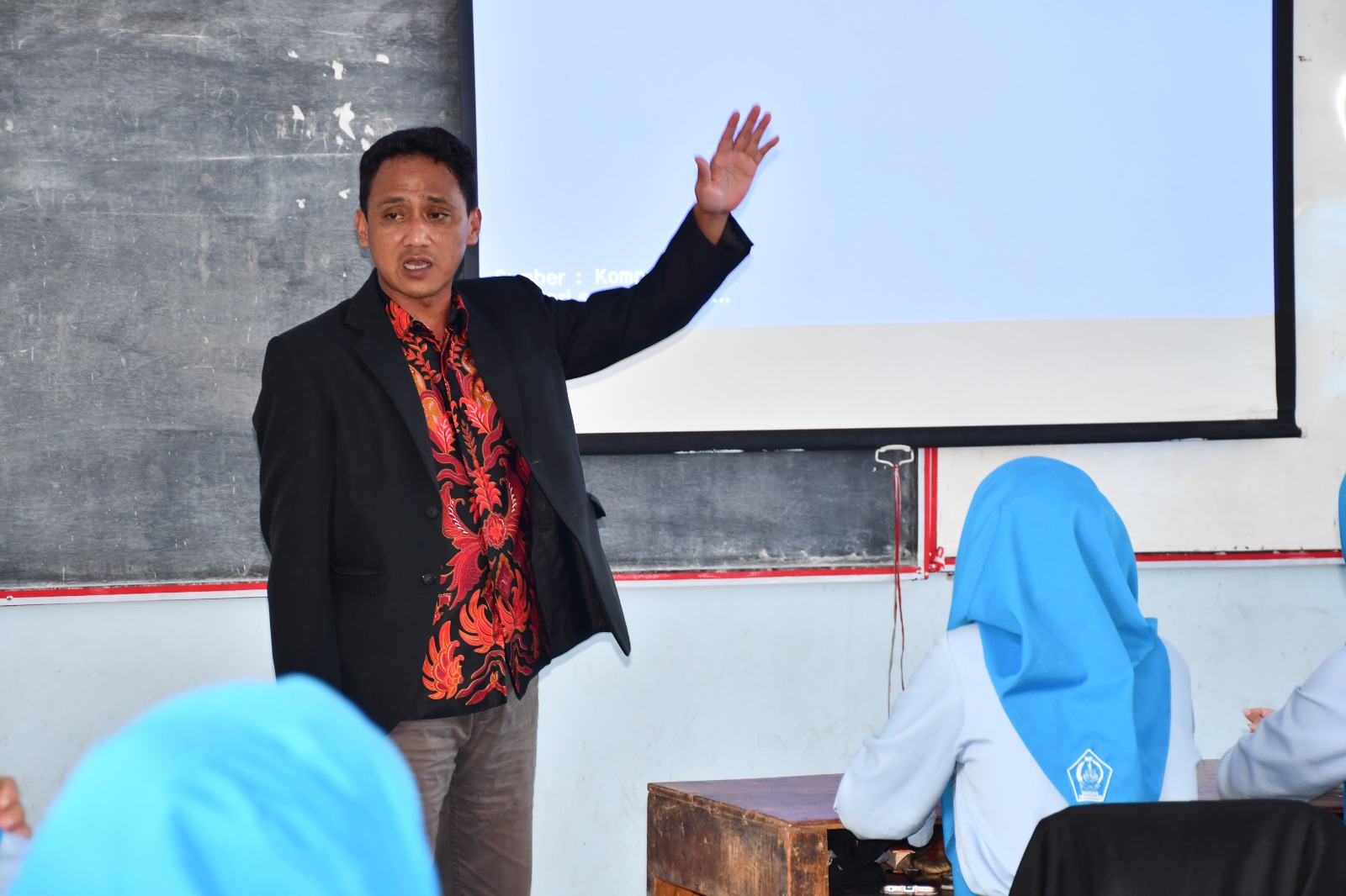 Bawaslu Mengajar
