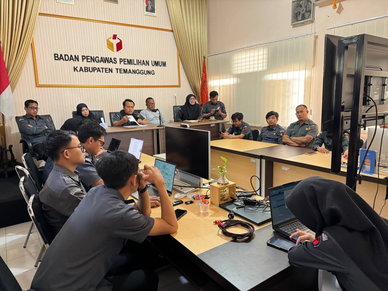 Rapat Evaluasi dan Persiapan