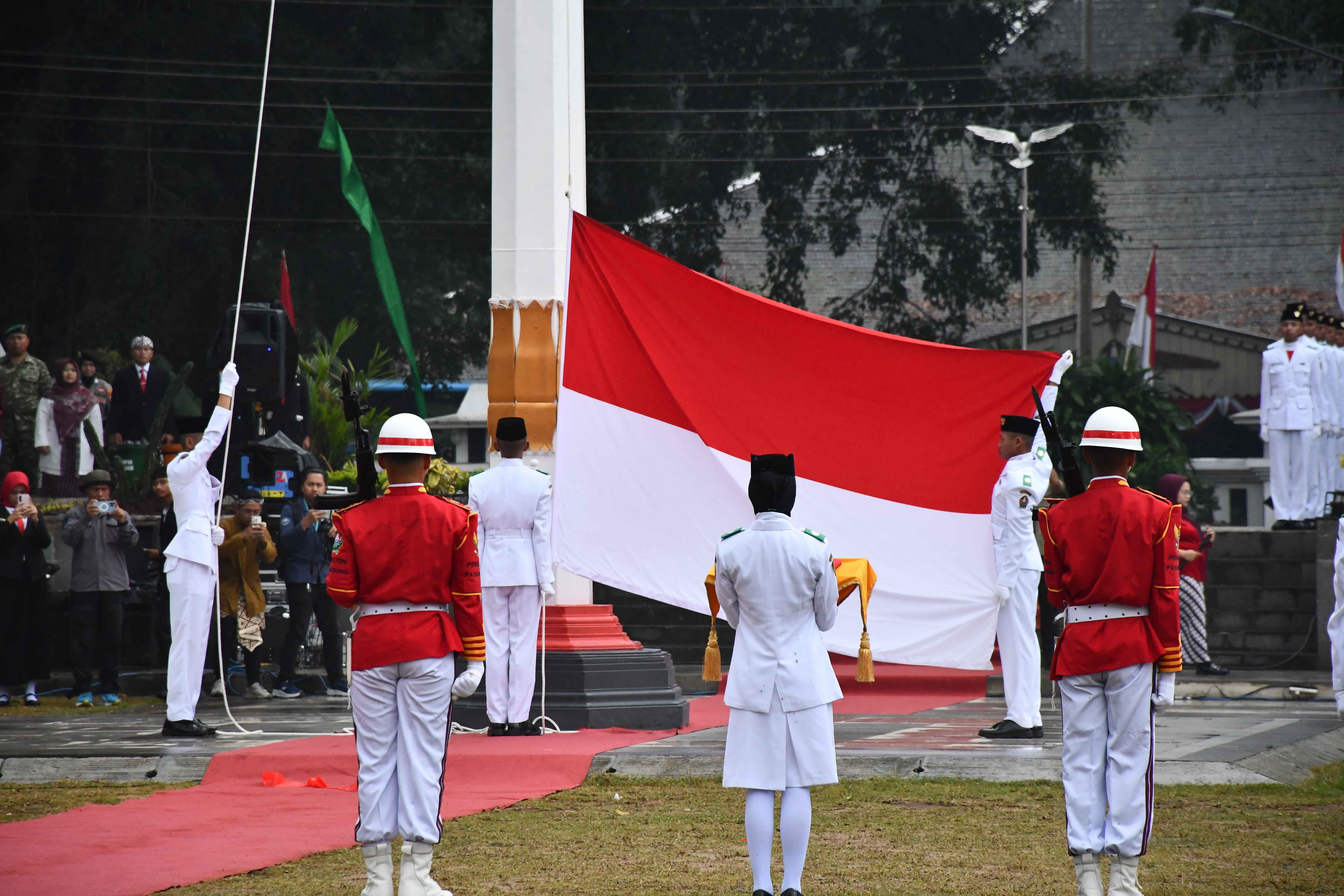 Upacara Pengibaran