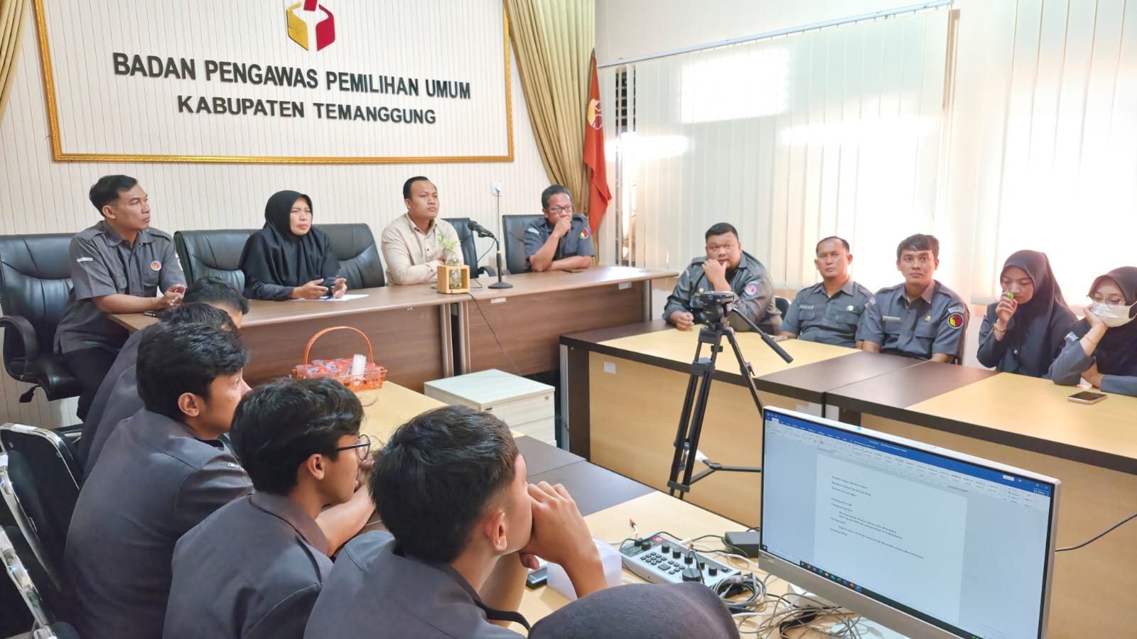 Rapat Evaluasi