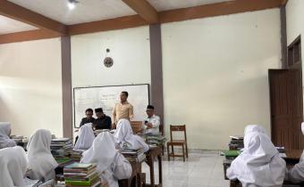 Mengajar